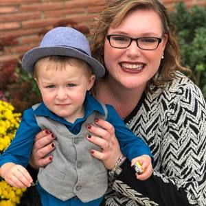 Meet your Posher, Amber